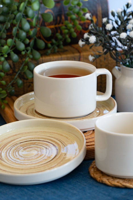 Hermia Jüpiter 4 Juego de tazas de té y platillos Multicolor Hermia Jüpiter 4 Juego de tazas de té y platillos Multicolor